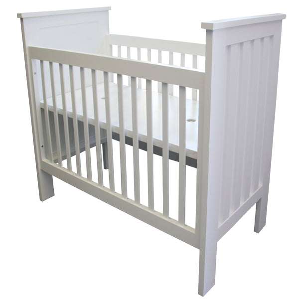 Hand-crafted Entree Cot